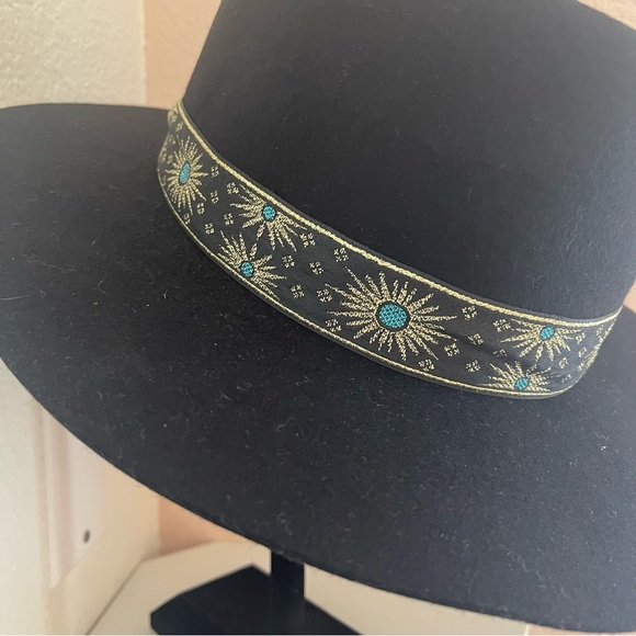 NWT Lack of Color Black Fedora in style “The Phoenix”. - Picture 6 of 15